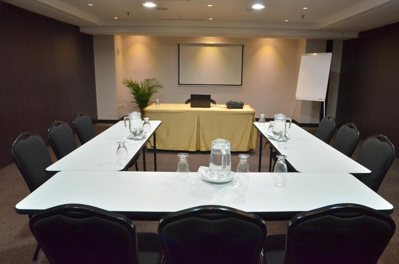 Hotel Chacao Suites Caracas Buitenkant foto