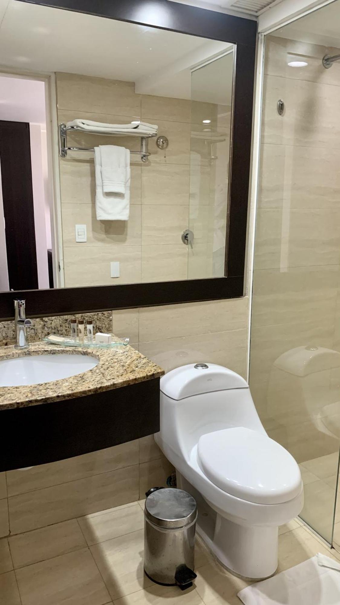 Hotel Chacao Suites Caracas Buitenkant foto